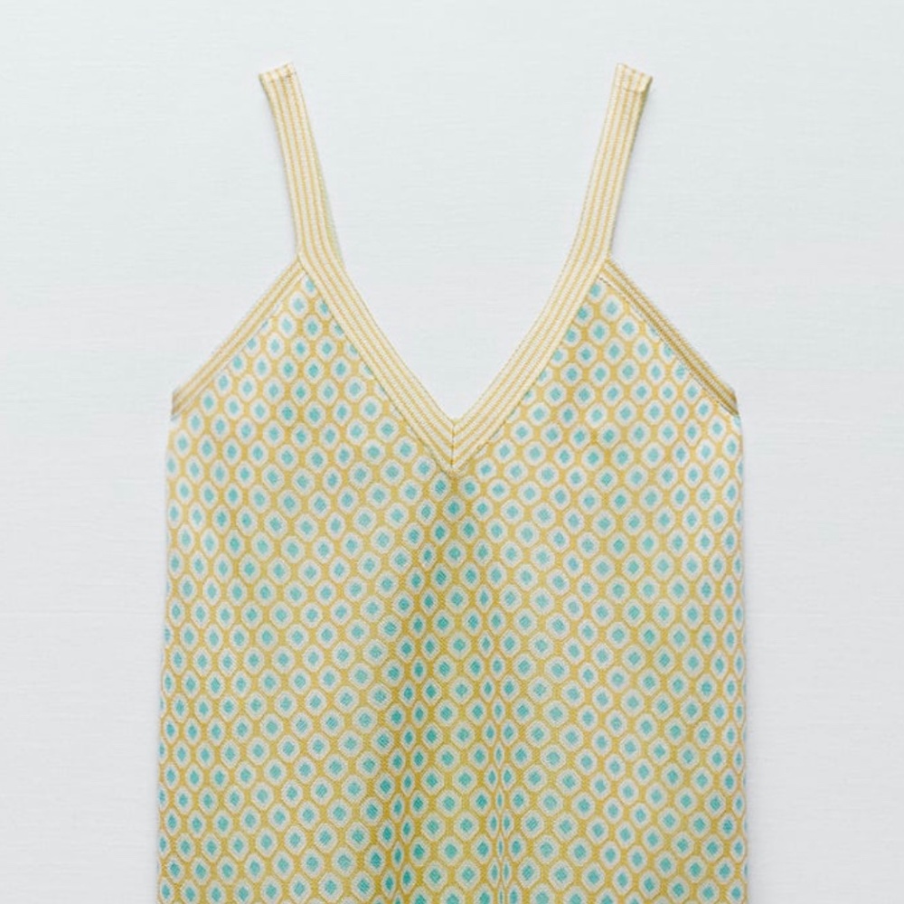 ZARA - Diamond Jacquard Knit Top